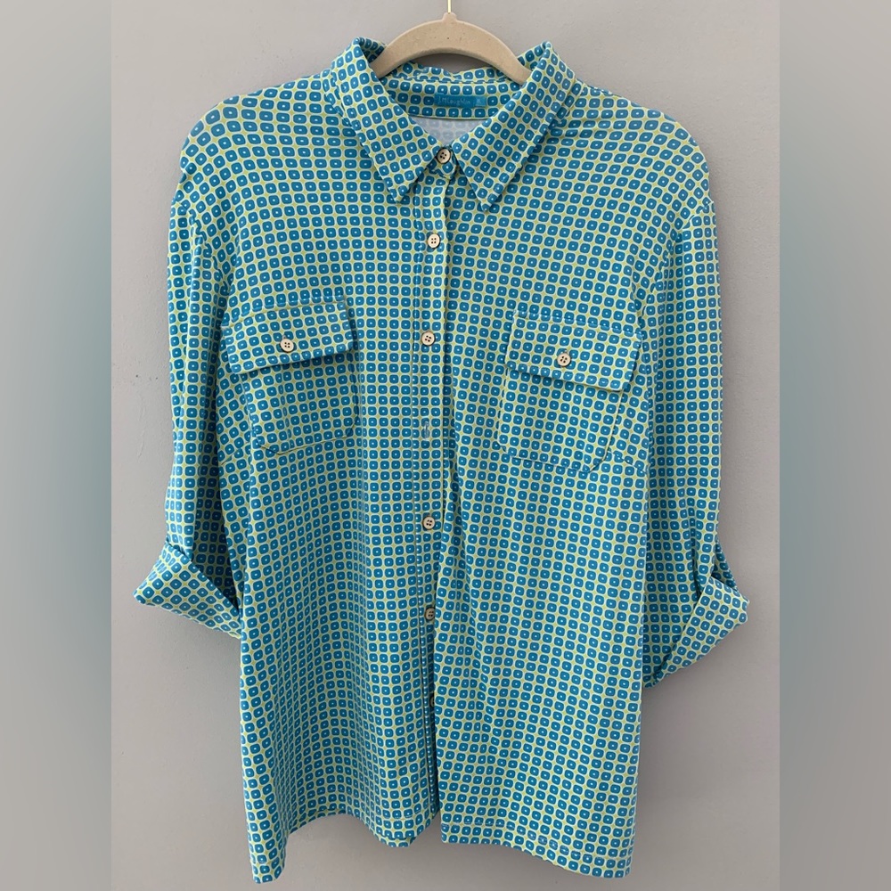 Blue Geometric Button-Down Shirt - Women